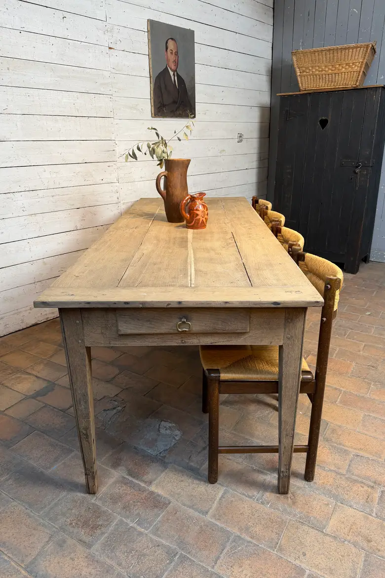 Ancienne table en chêne