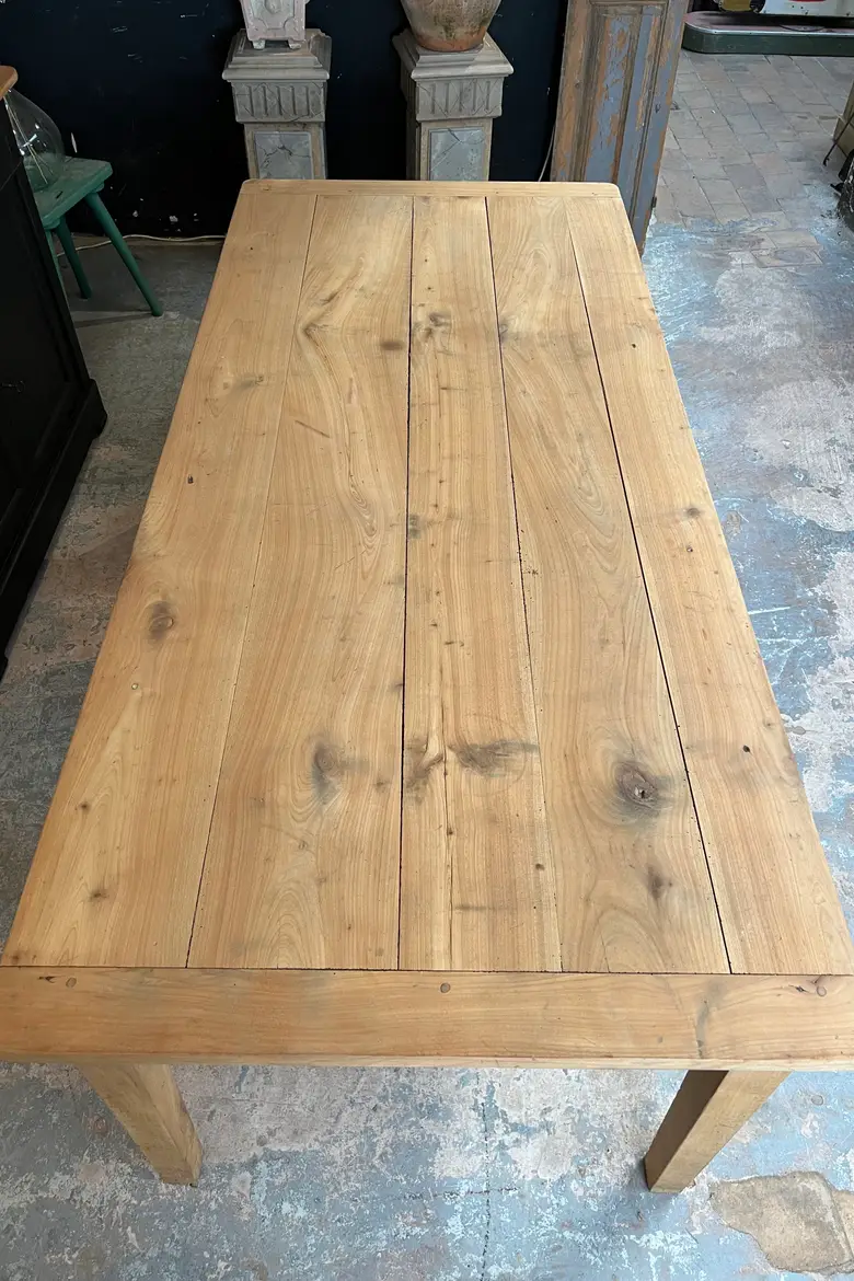 Ancienne table en merisier Début XXème