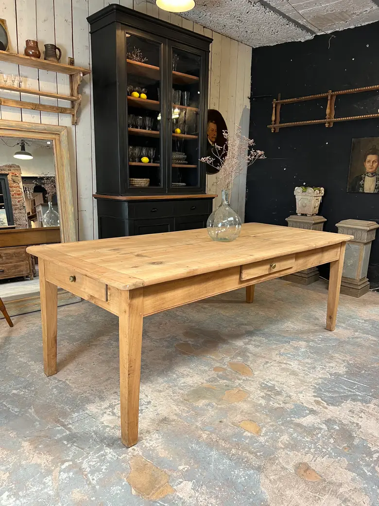 Ancienne table en merisier Début XXème