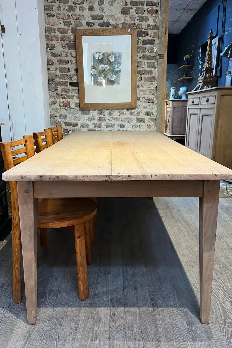 Ancienne table en merisier Début XXème