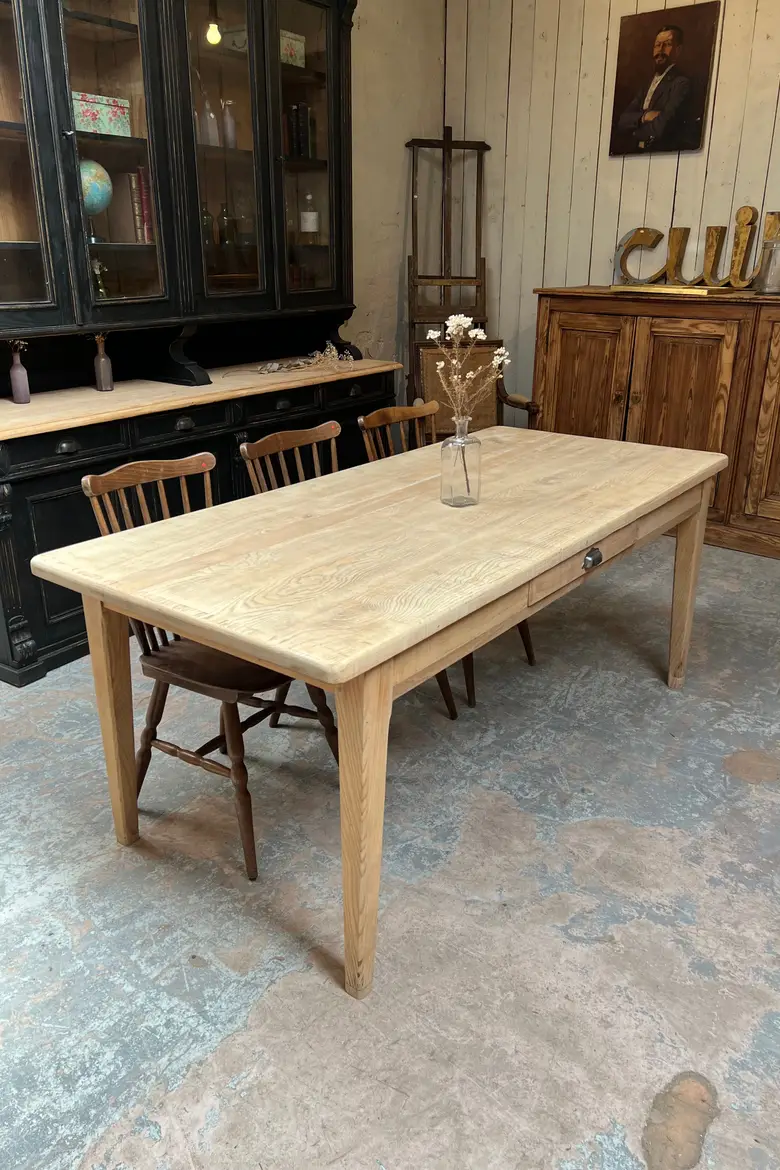 Ancienne table en orme Début XXème