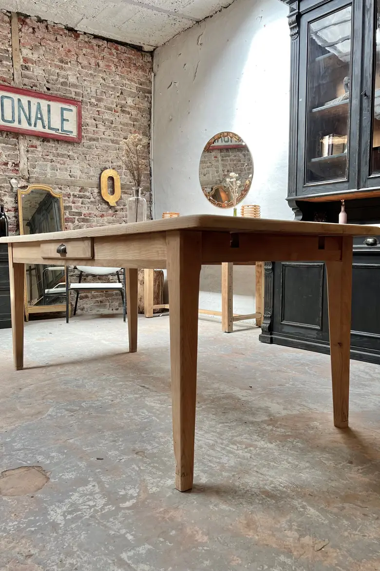 Ancienne table en orme Début XXème