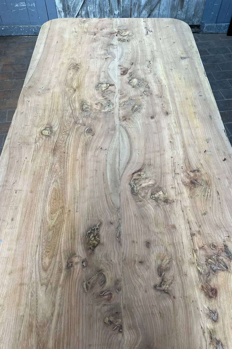 Ancienne table en orme