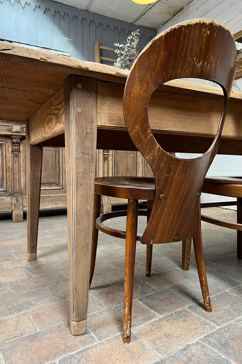 Ancienne table en sapin