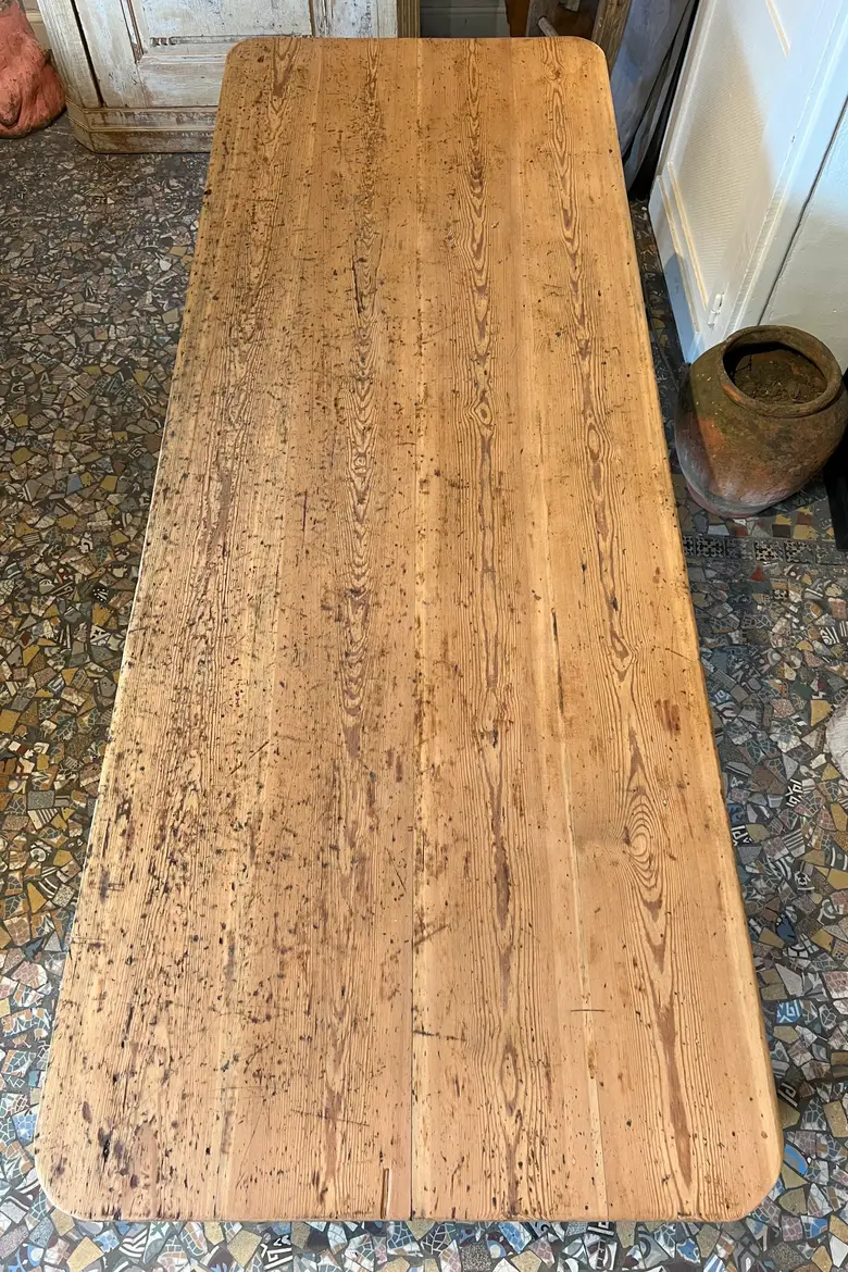 Ancienne table en sapin Début XXème