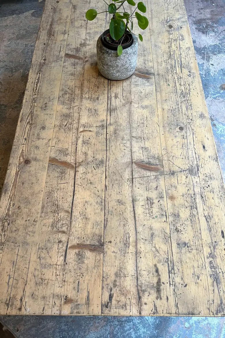 Ancienne table en sapin Début XXème