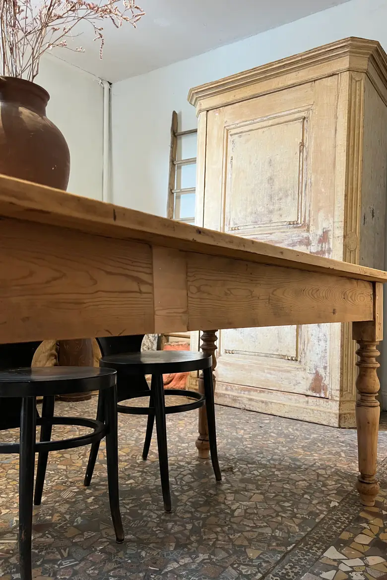Ancienne table en sapin Début XXème