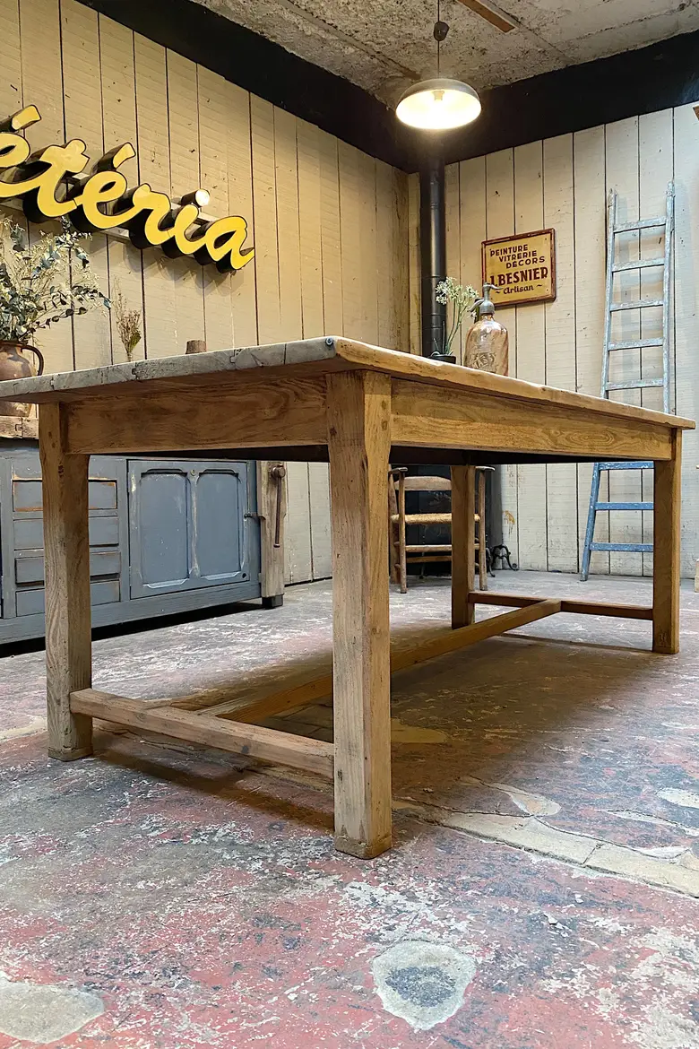 Ancienne table en sapin Début XXème
