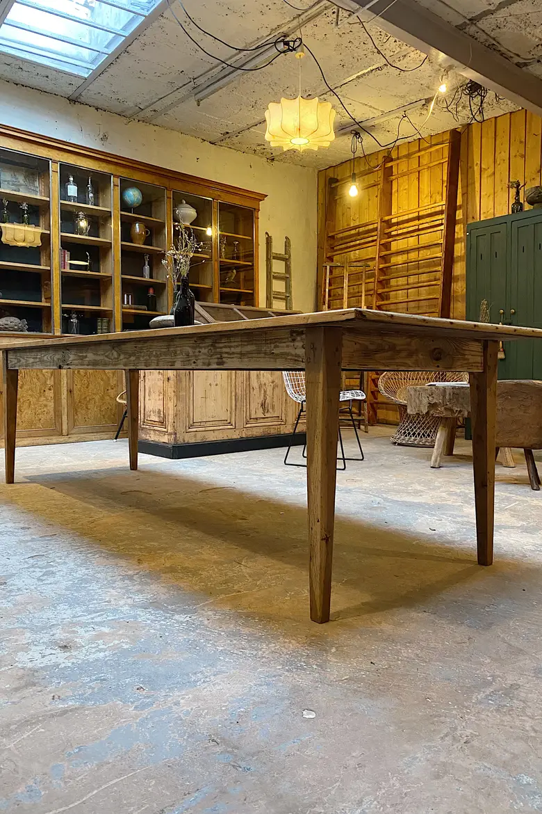 Ancienne table en sapin Début XXème
