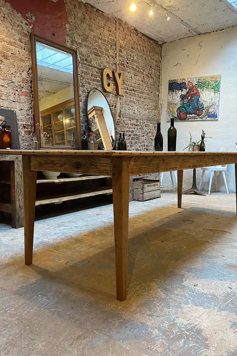 Ancienne table en sapin Début XXème