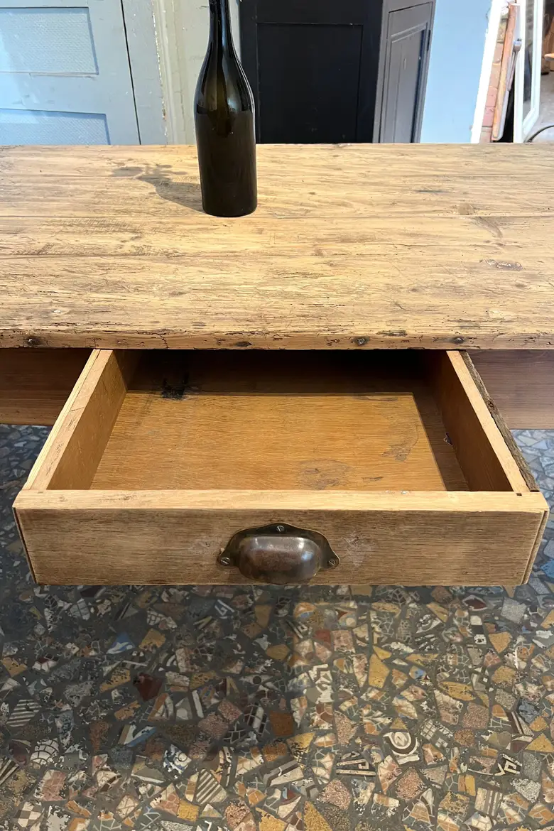 Ancienne table en sapin  Début XXème