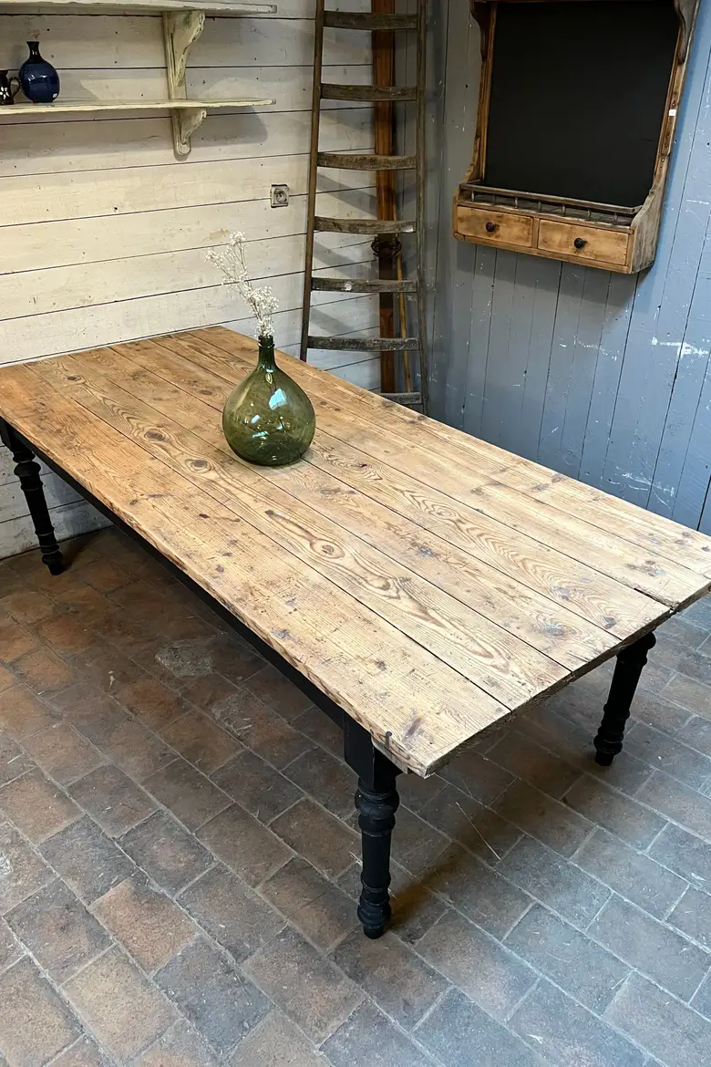 Ancienne table en sapin Début XXème