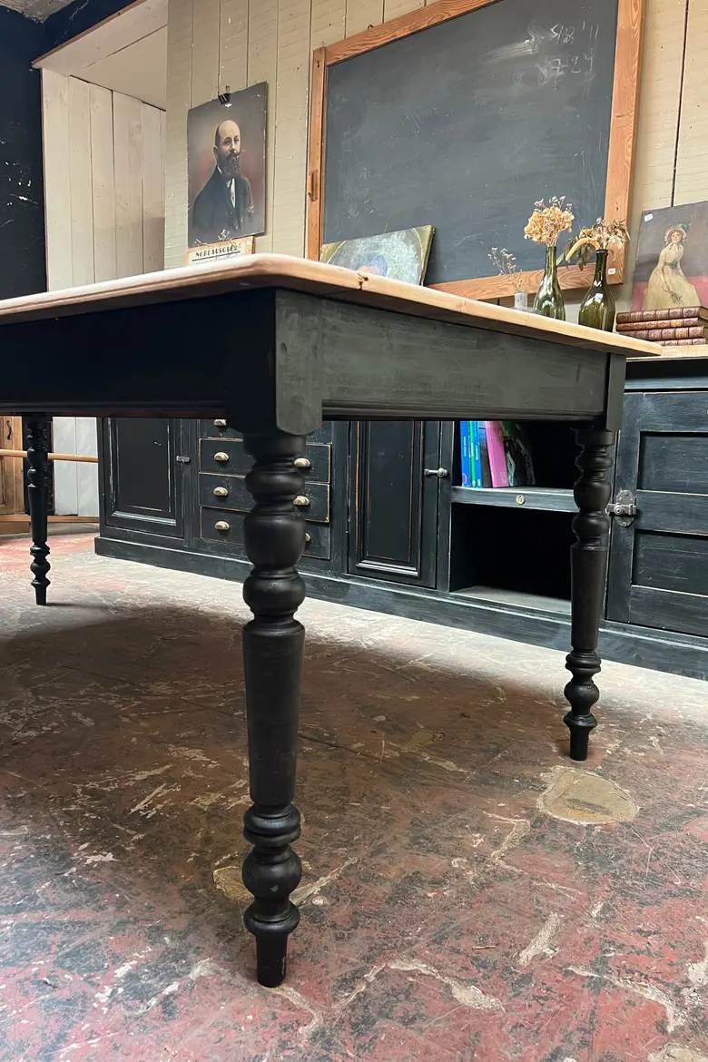 Ancienne table en sapin Début XXème