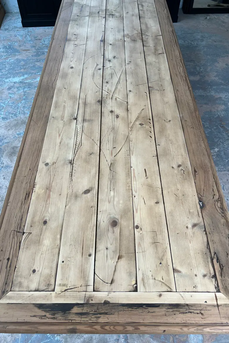 Ancienne table en sapin Début XXème