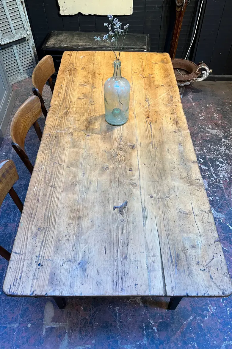 Ancienne table en sapin Début XXème