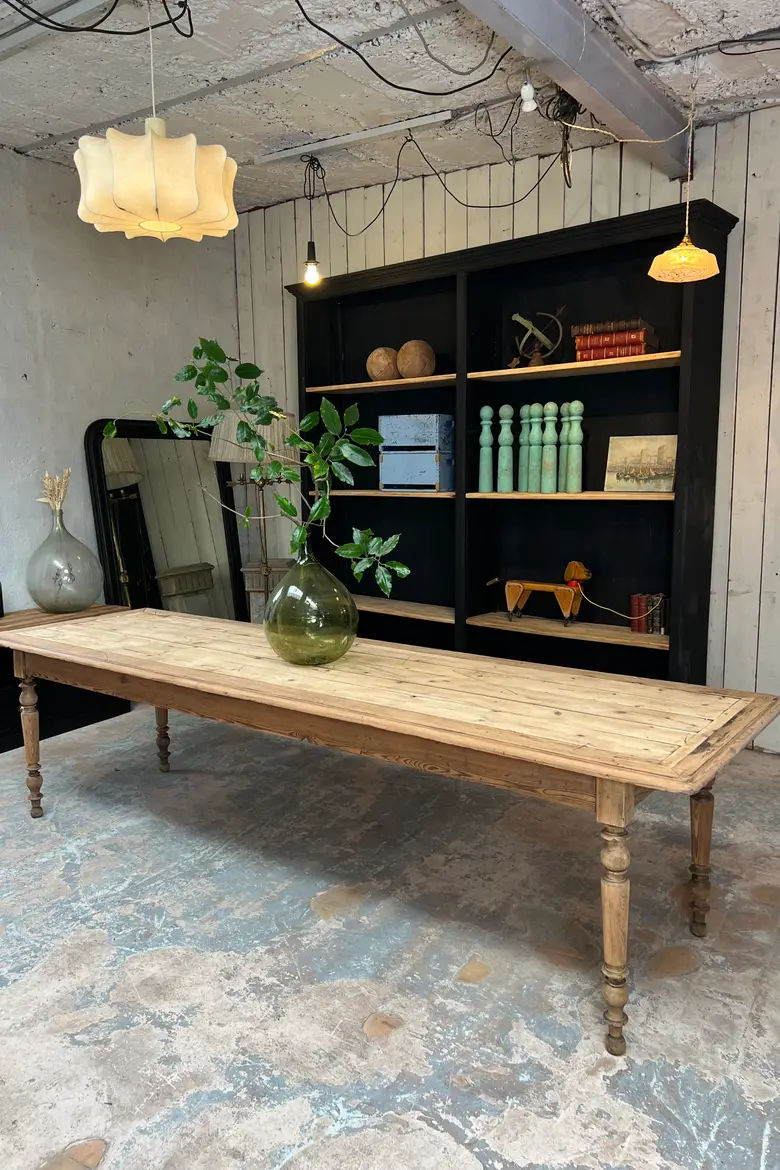 Ancienne table en sapin Début XXème