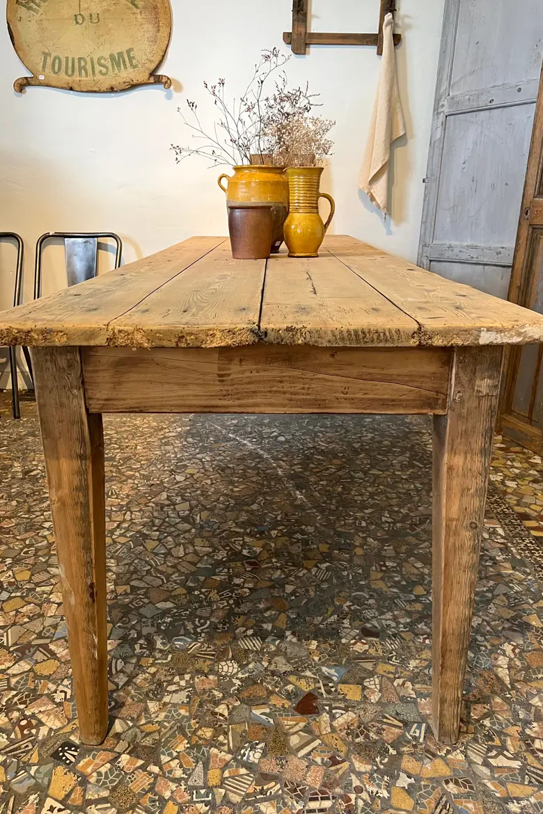 Ancienne table en sapin Début XXème