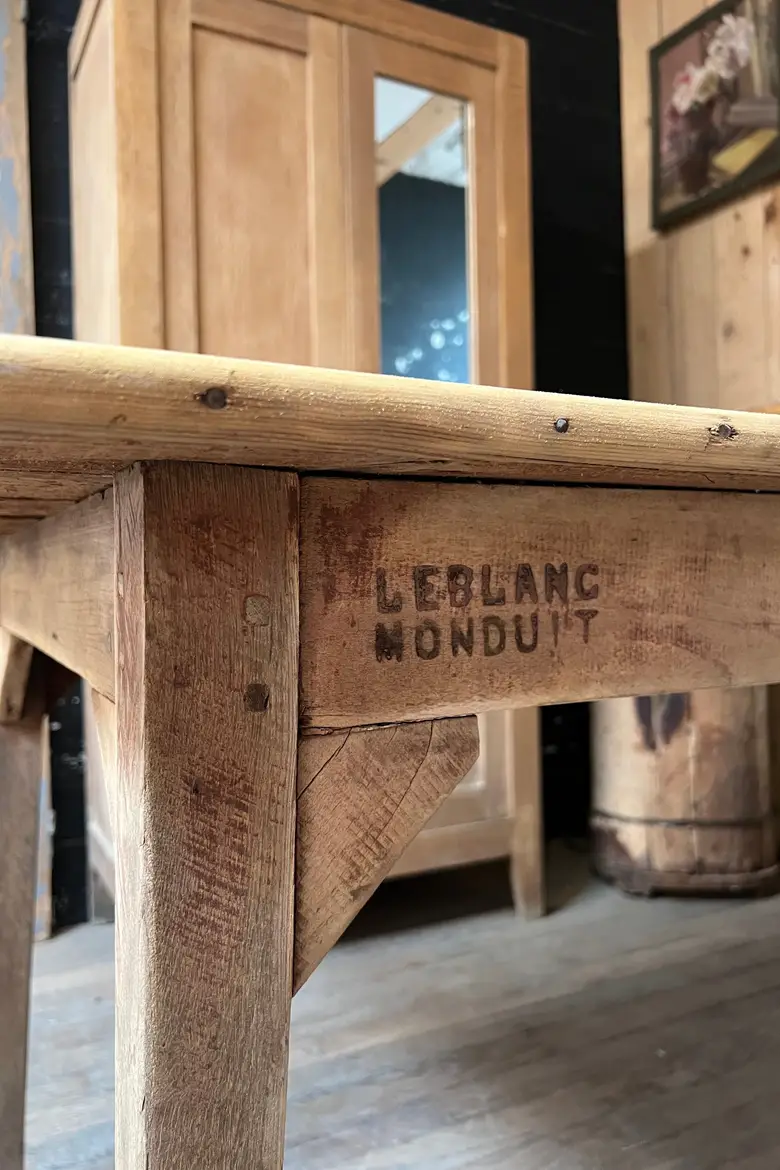 Ancienne table en sapin Début XXème