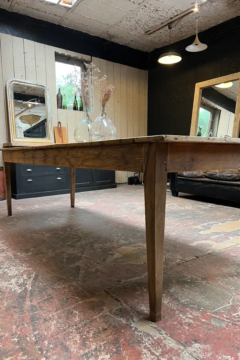 Ancienne table en sapin Début XXème