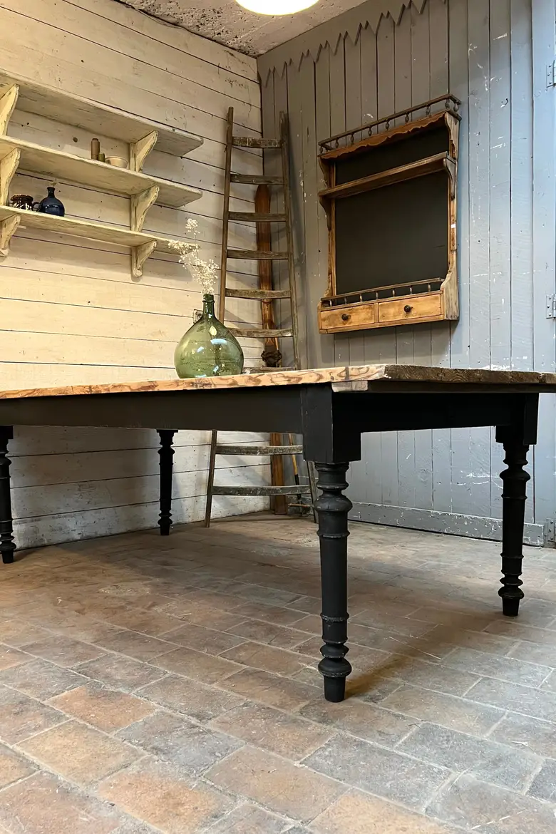 Ancienne table en sapin Début XXème
