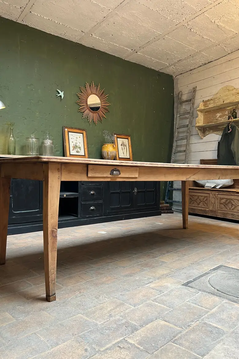 Ancienne table en sapin Début XXème