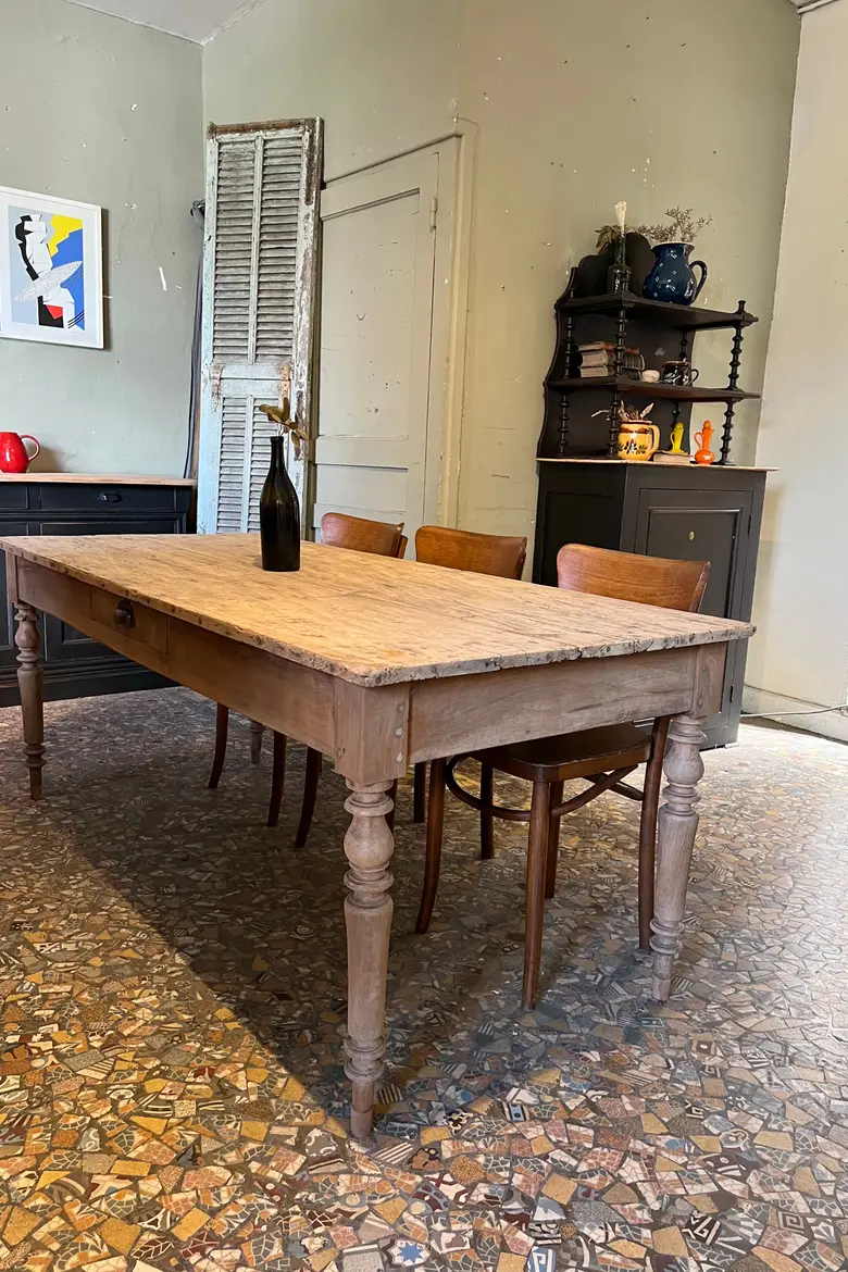 Ancienne table en sapin  Début XXème