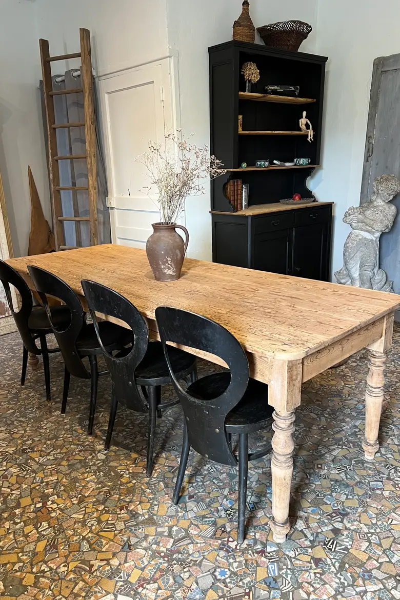 Ancienne table en sapin Début XXème