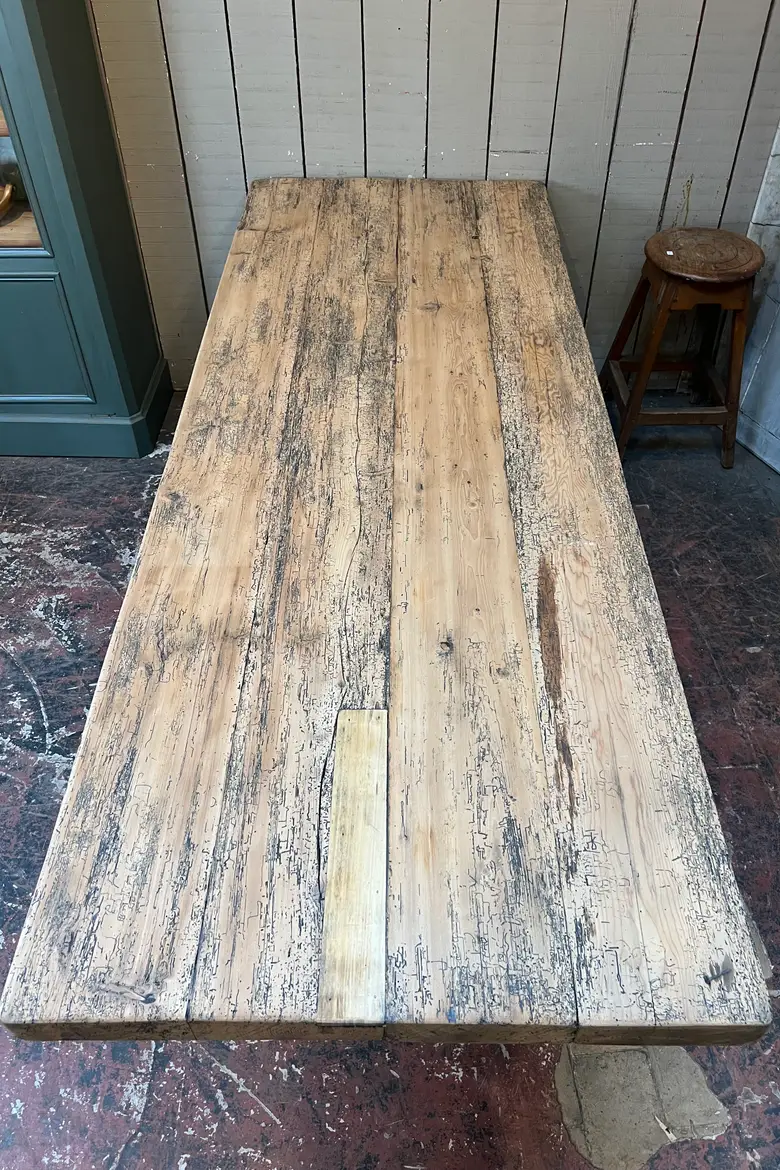 Ancienne table en sapin Début XXème
