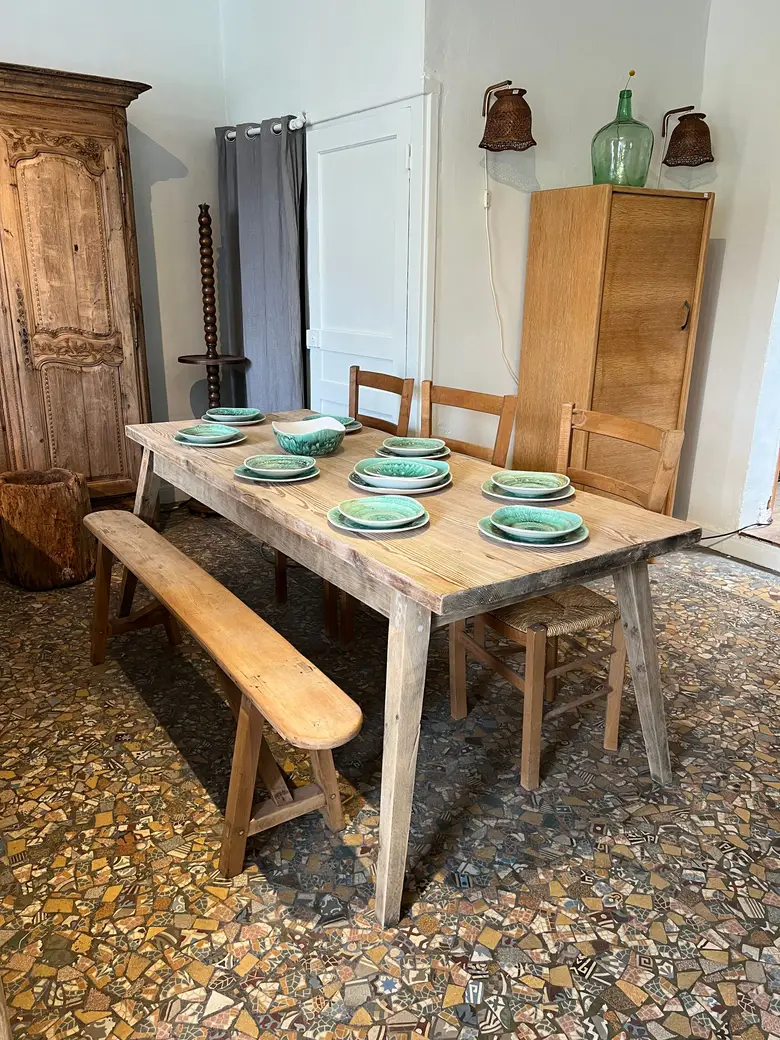 Ancienne table pieds compas Années 80