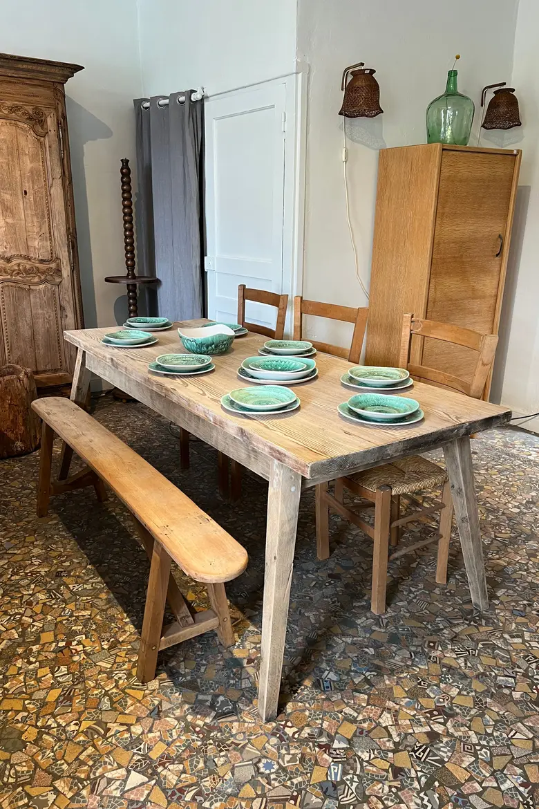Ancienne table pieds compas Années 80