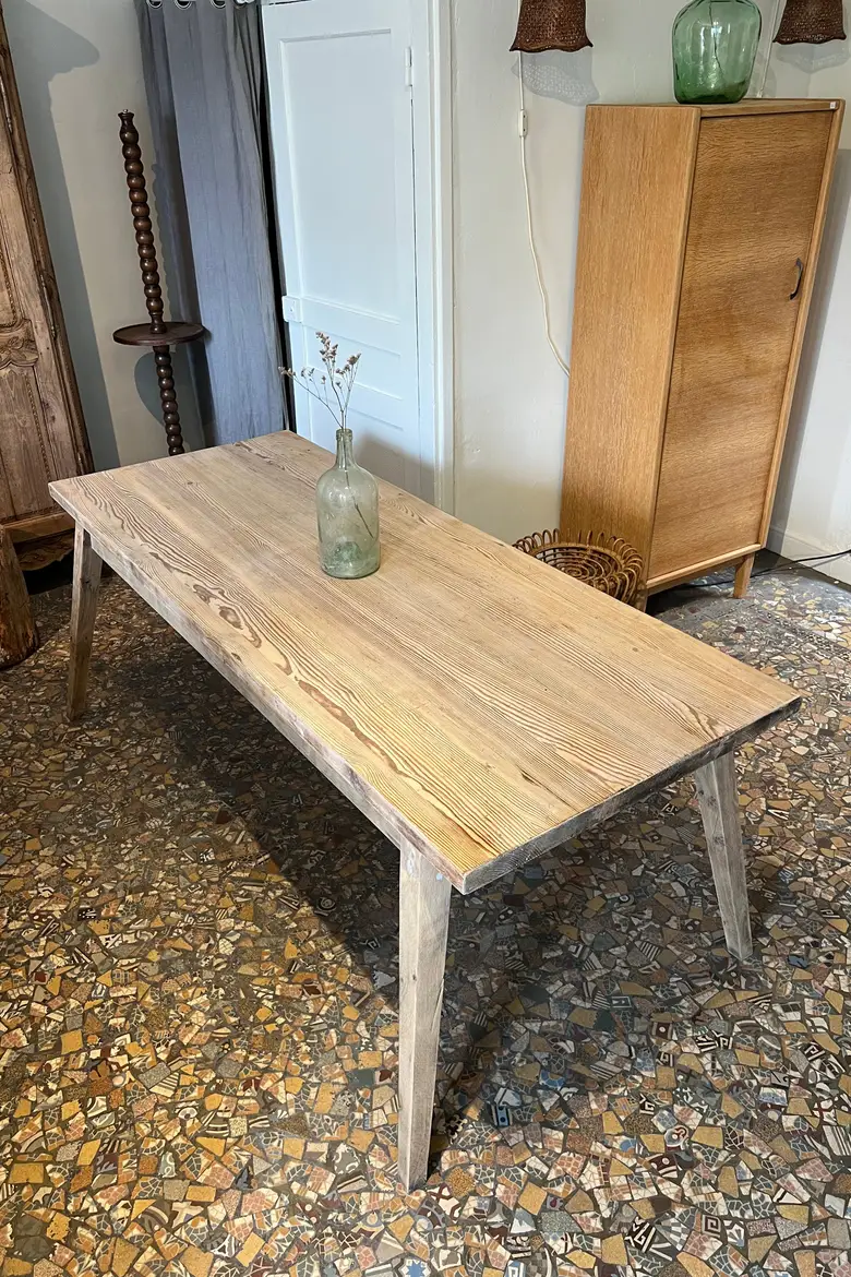 Ancienne table pieds compas Années 80