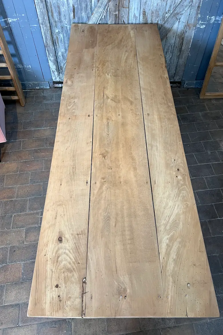 Ancienne table pieds fuseaux Début XXème
