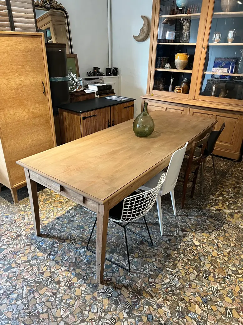 Ancienne table pieds fuseaux Début XXème