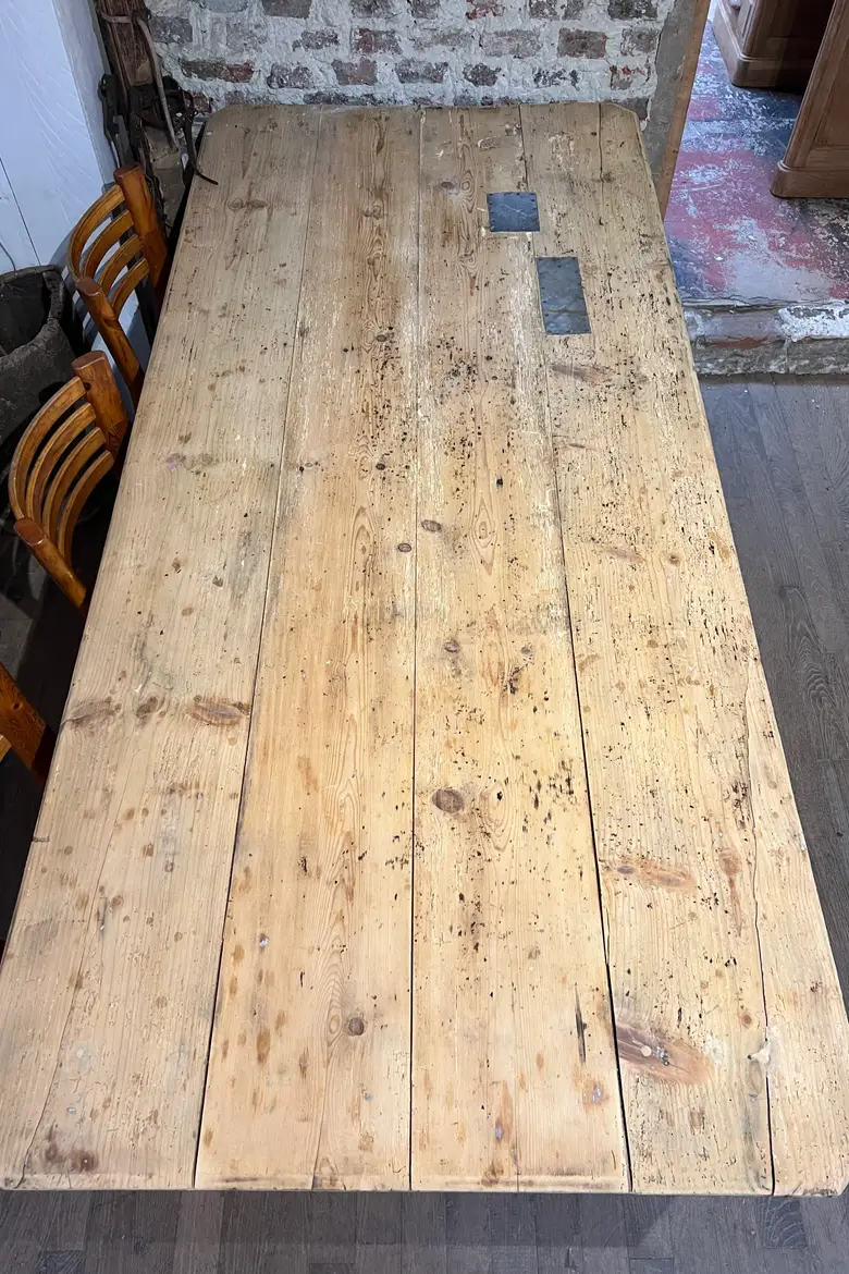 Ancienne table rustique en sapin Début XXème