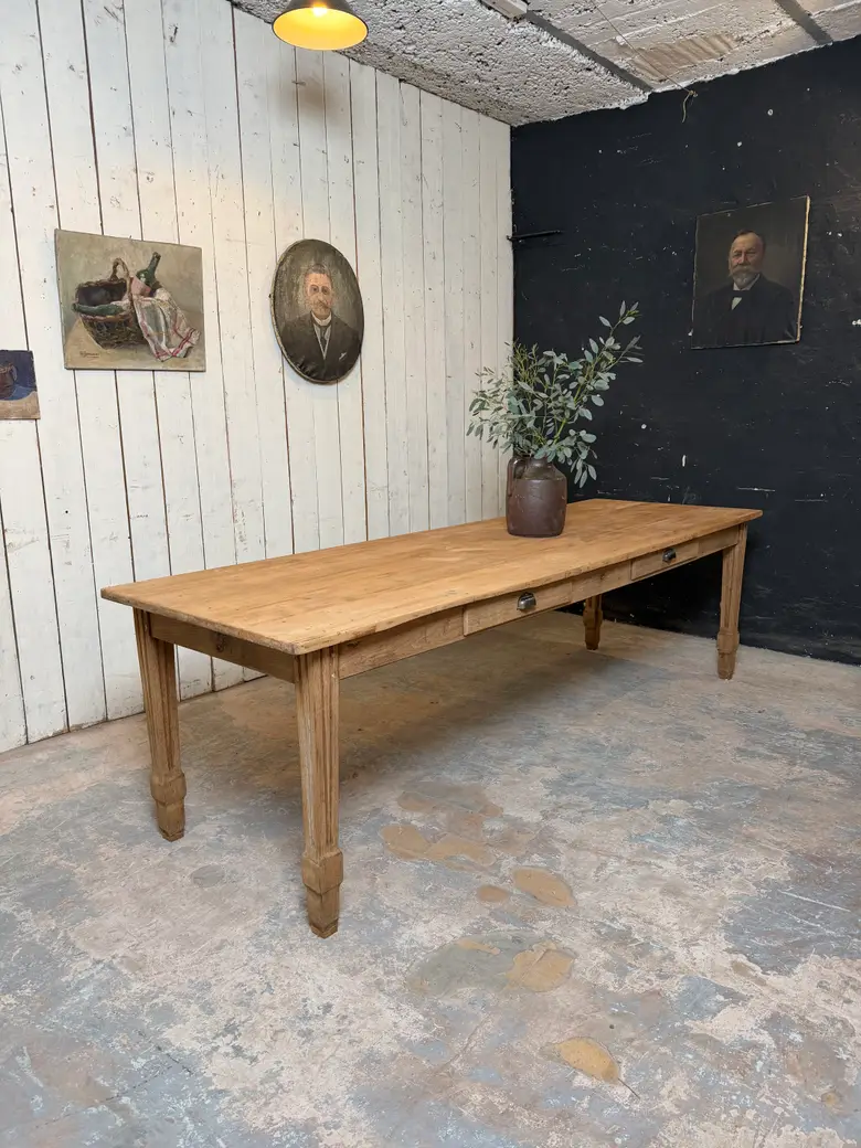 Ancienne table XIXème