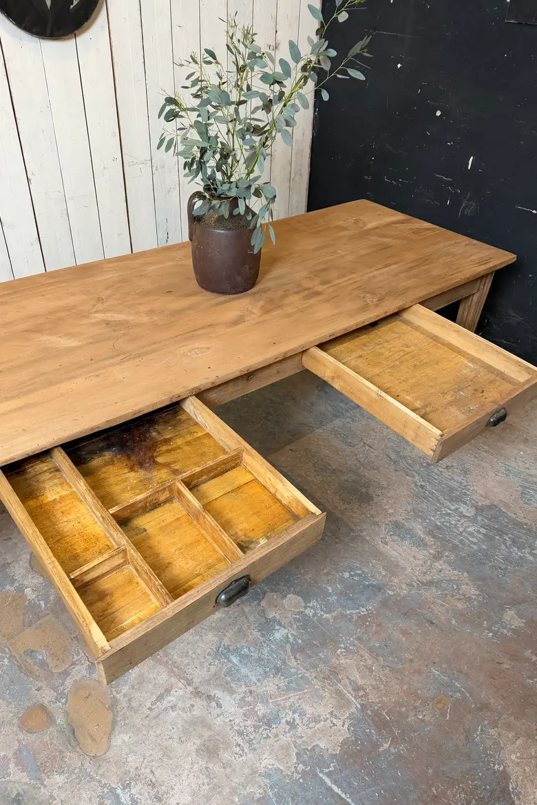 Ancienne table XIXème