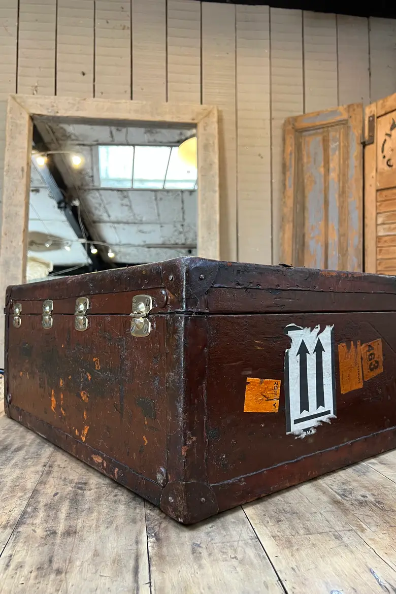 Ancienne valise en cuir