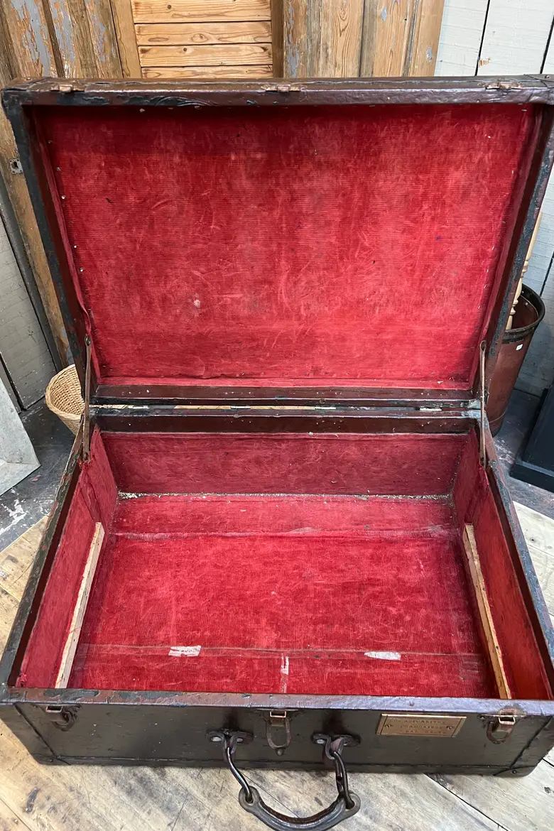 Ancienne valise en cuir