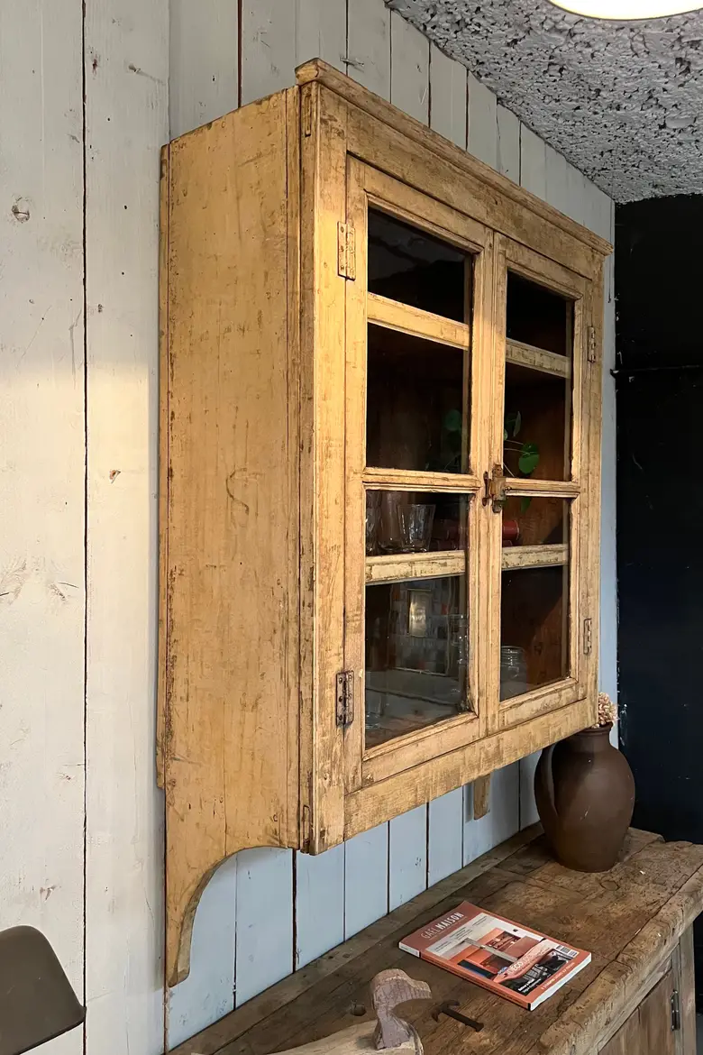 Ancienne vitrine à suspendre Début XXème