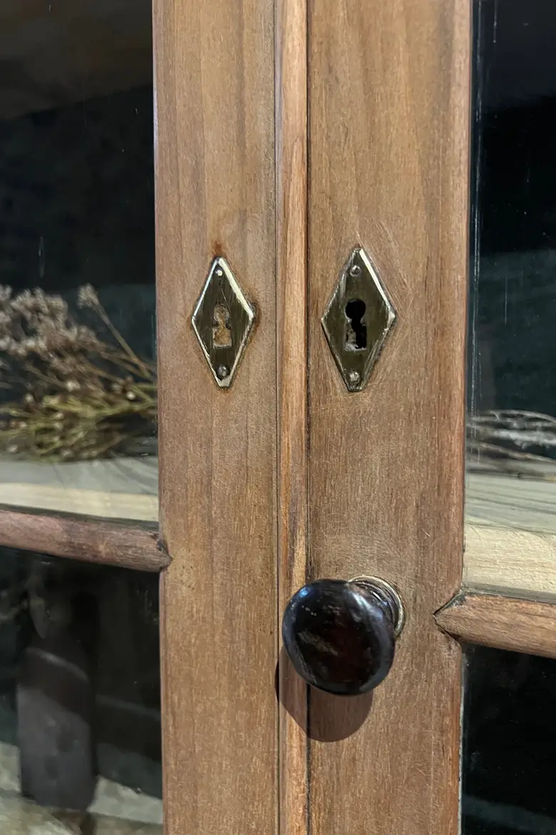 Ancienne vitrine à suspendre Début XXème