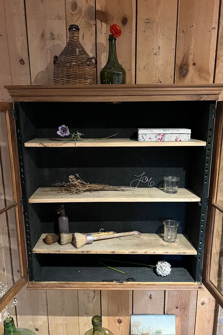 Ancienne vitrine à suspendre Début XXème