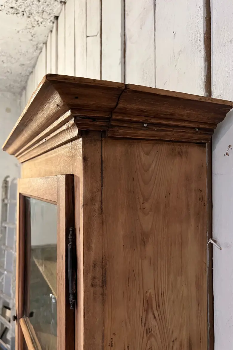 Ancienne vitrine à suspendre Début XXème