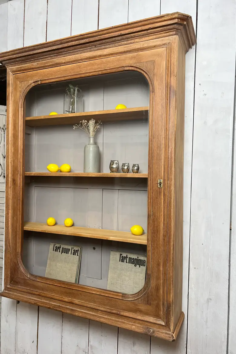 Ancienne vitrine à suspendre – fin XIXᵉ