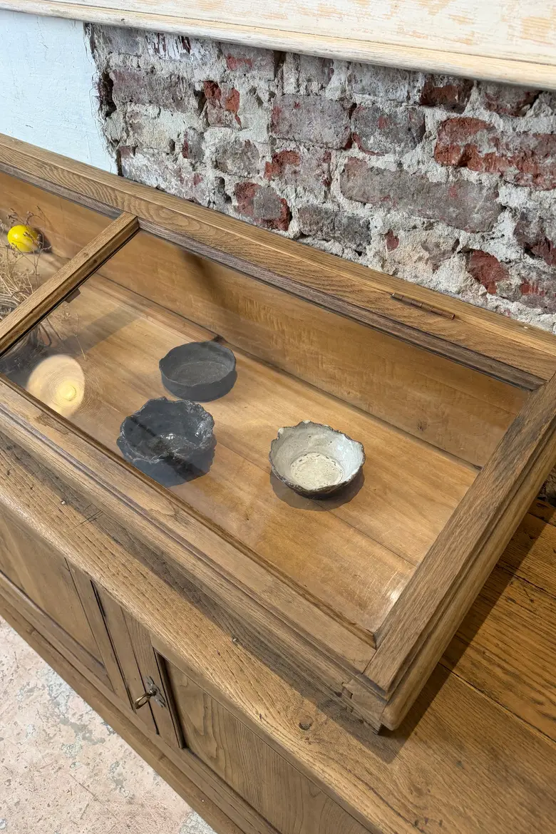 Ancienne vitrine de bijoutier en chêne – Début XXe siècle