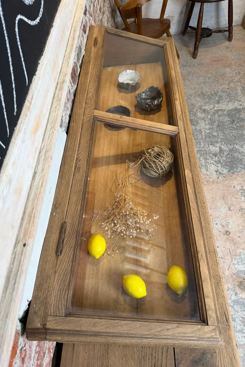 Ancienne vitrine de bijoutier en chêne – Début XXe siècle