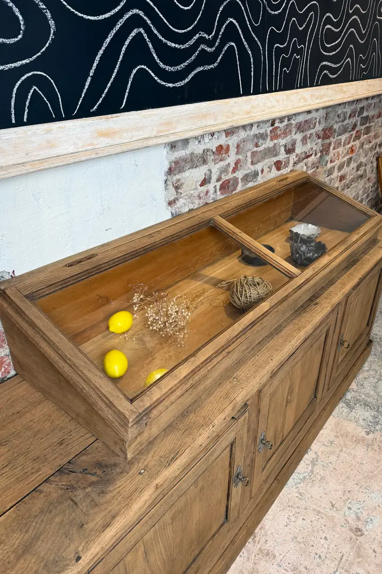 Ancienne vitrine de bijoutier en chêne – Début XXe siècle