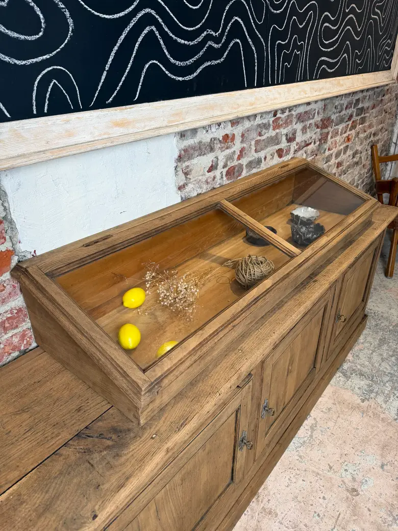 Ancienne vitrine de bijoutier en chêne – Début XXe siècle