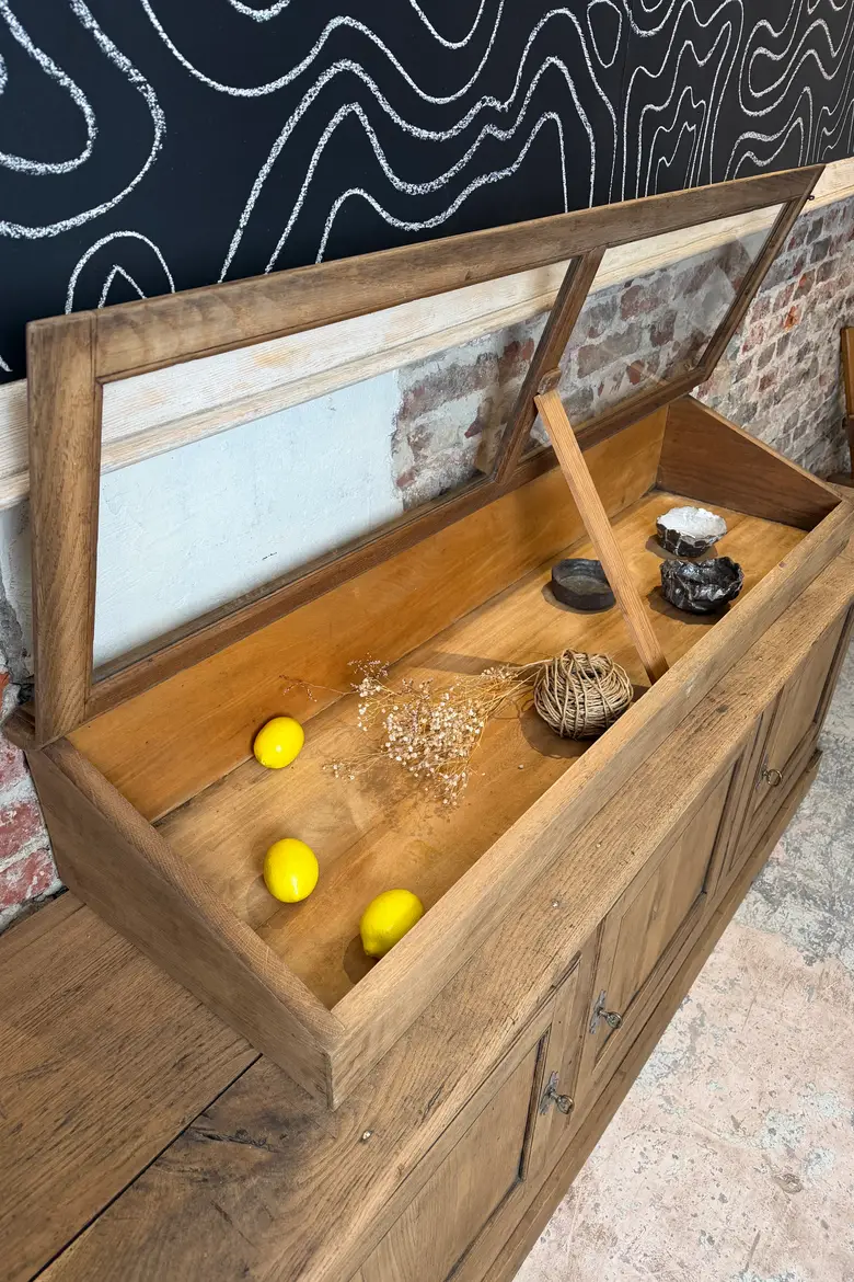 Ancienne vitrine de bijoutier en chêne – Début XXe siècle