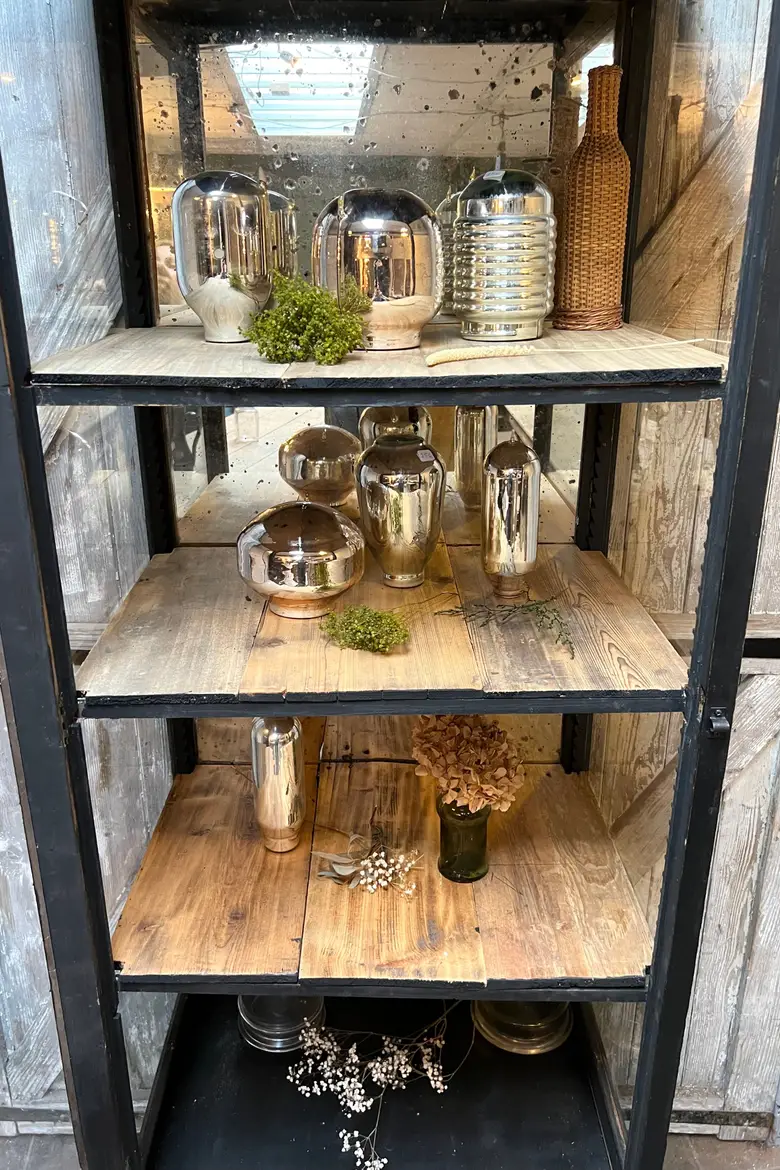 Ancienne vitrine de magasin Début XXème