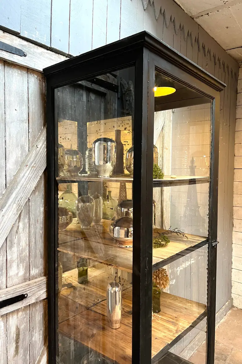 Ancienne vitrine de magasin Début XXème
